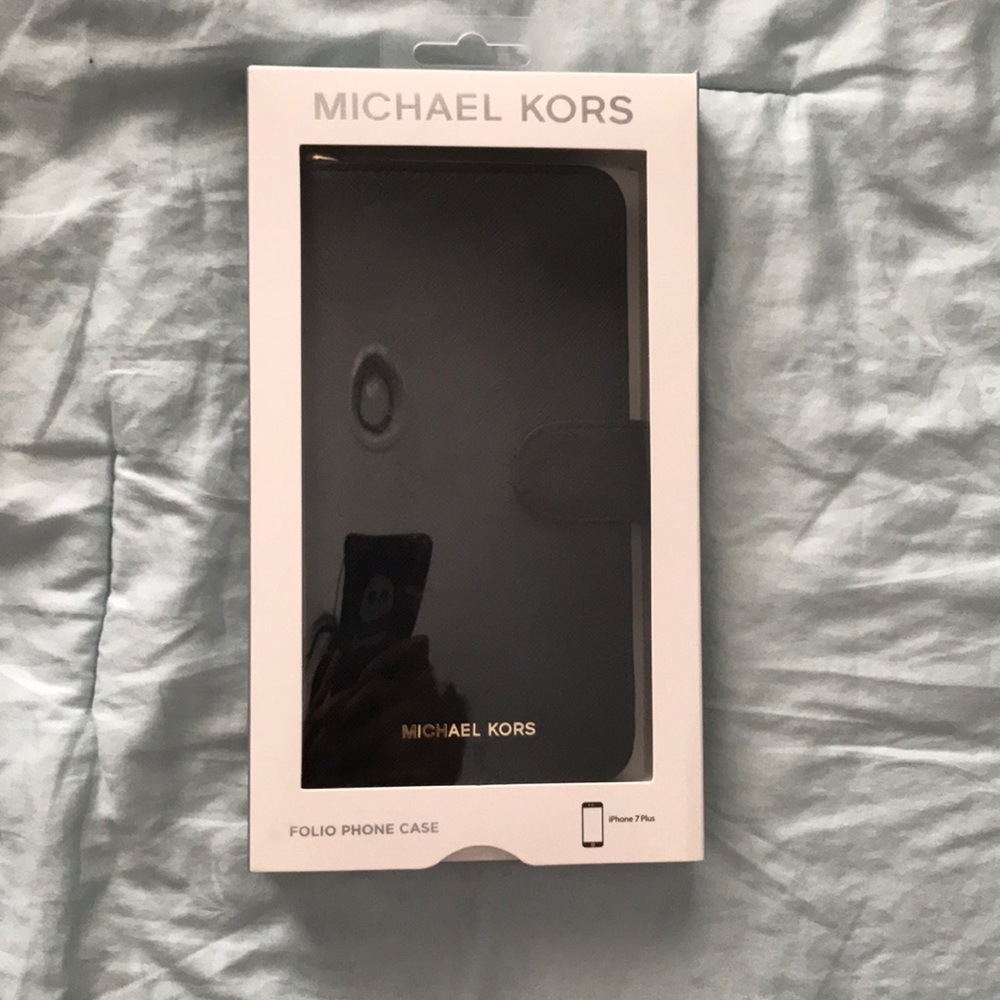 MK Folio Phone Case - Picture 5 of 5